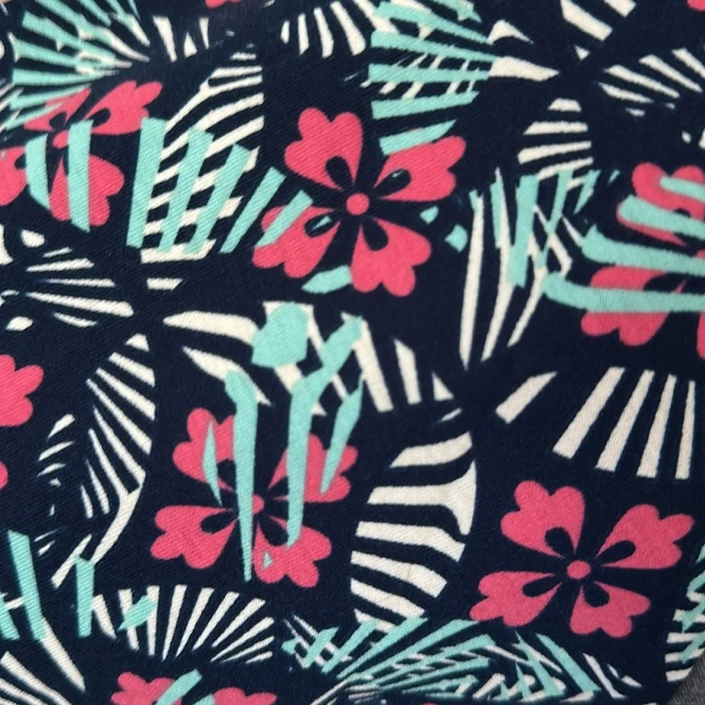 LuLaRoe Randy Raglan Tee - Picture 2 of 2